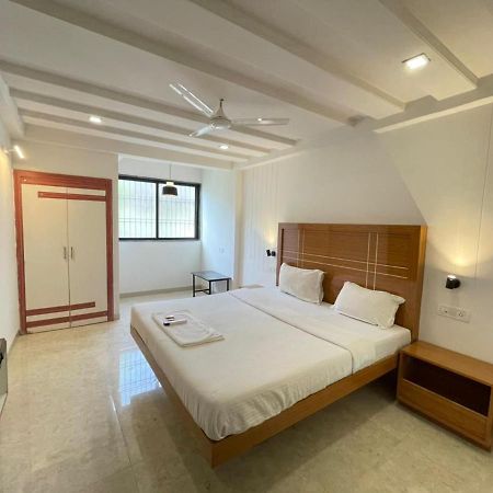 Hotel Holiday Pride أورانغاباد المظهر الخارجي الصورة