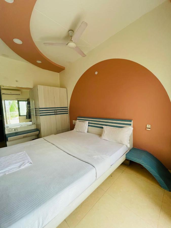 Hotel Holiday Pride أورانغاباد المظهر الخارجي الصورة